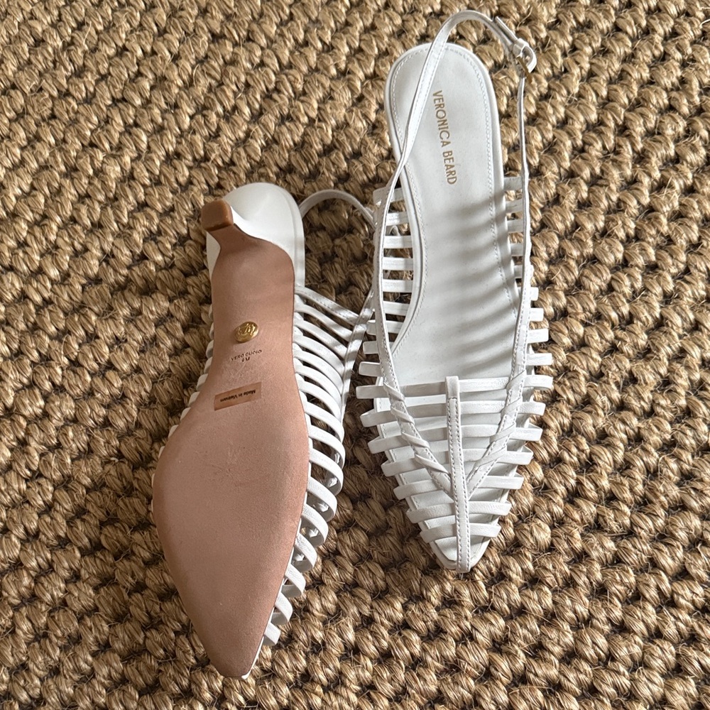Veronica Beard leather  White Strappy kitten heel, never worn
